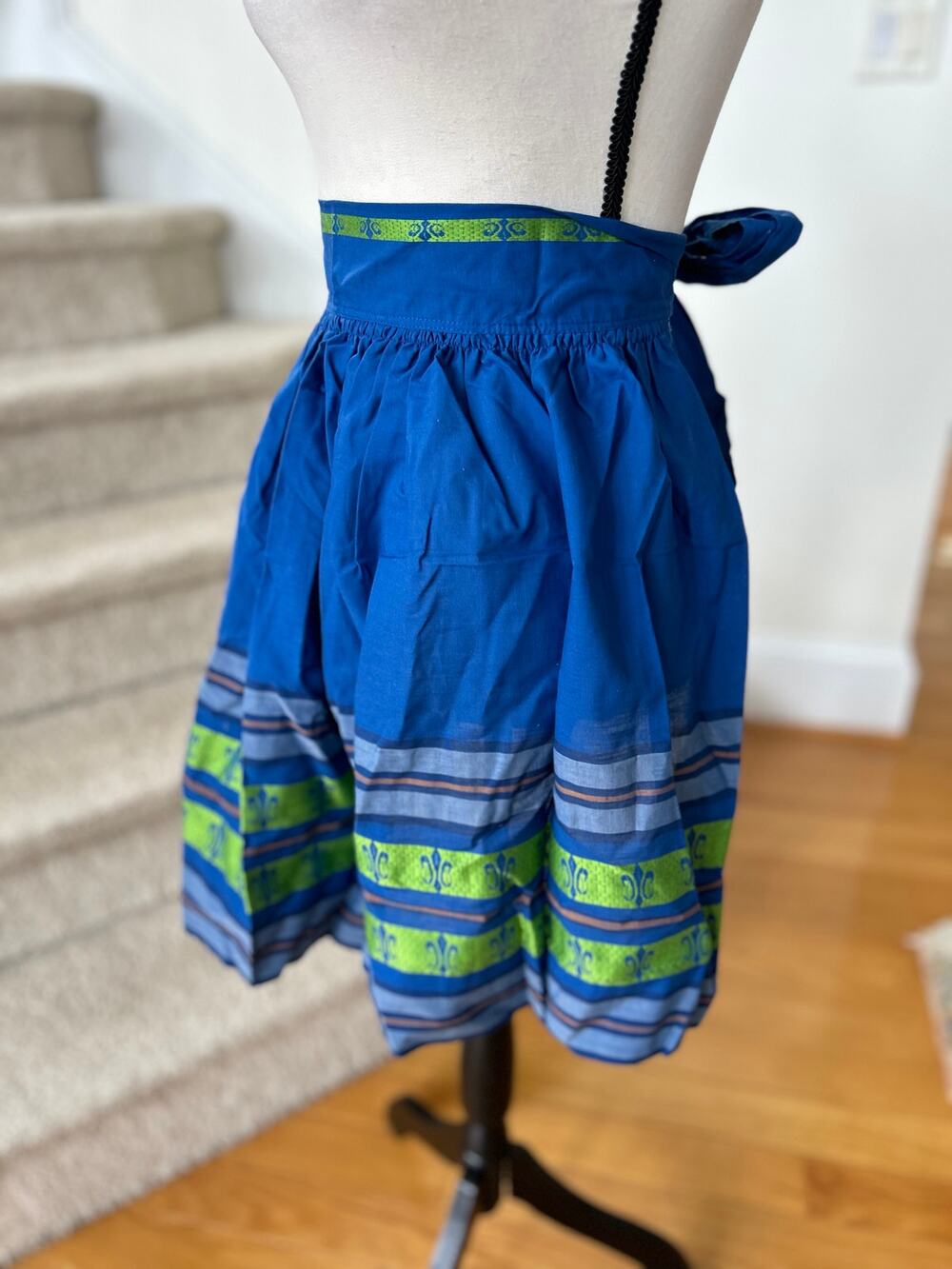 Vintage 1950s Blue Green Stripe Attached Measuring Spoon Half Apron Fleur de Lis